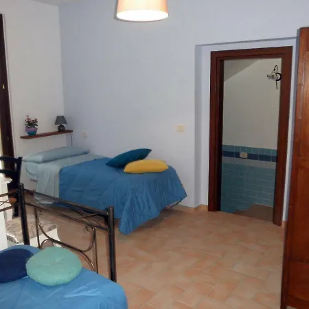 Alloggio per agriturismo Fonte Carrà *