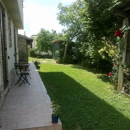 Fonte Carrà Alloggio per agriturismo Grottazzolina